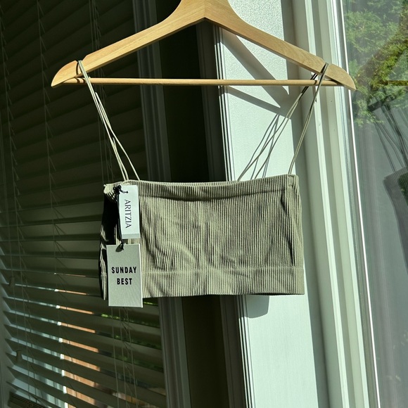 NEW Aritzia Sadie Seamless Bra top - Picture 8 of 8